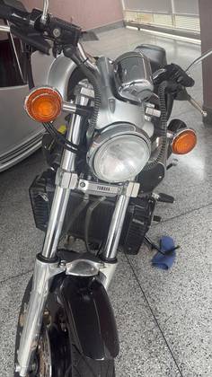 YAMAHA V MAX 1200 